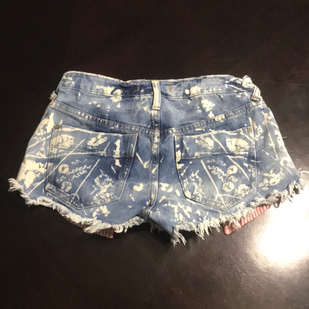 Free People shorts - Picture 2 of 5